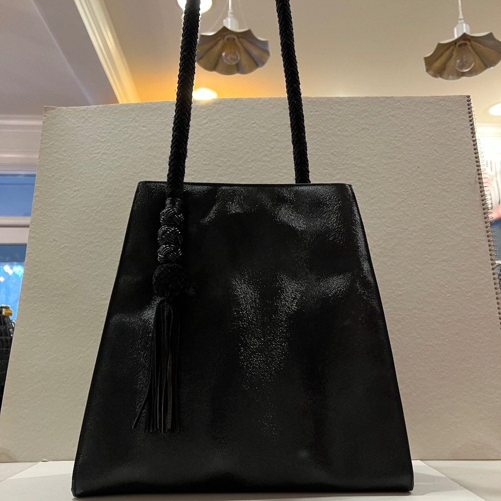 Unique VINTAGE Sondra Roberts Tassel Purse